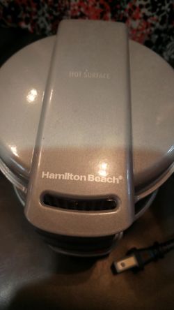 Hamilton Beach Small Sandwich Maker 