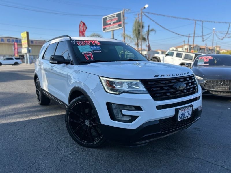 2017 Ford Explorer