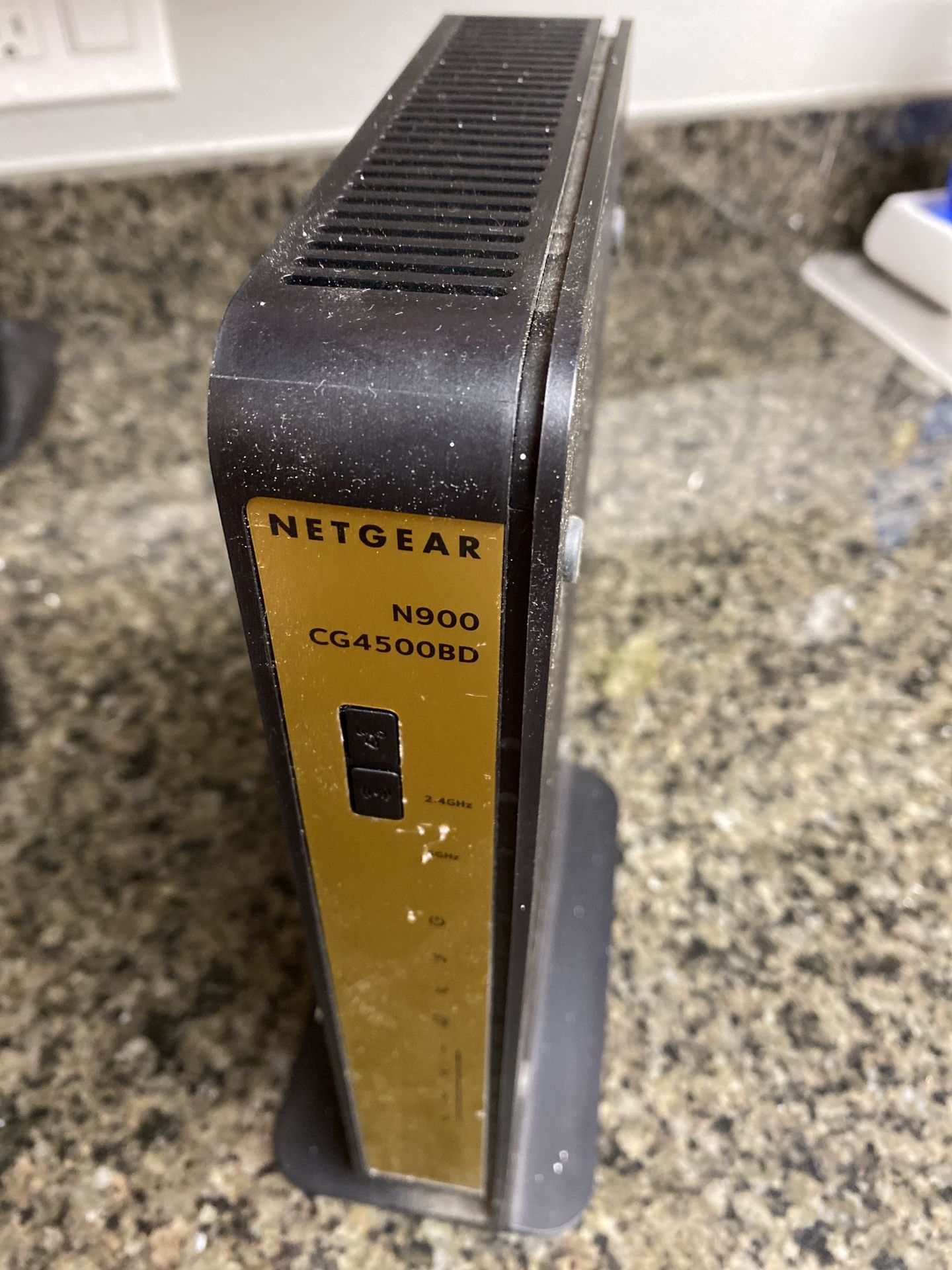 Cable modem NetGear CG4500BD