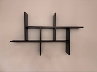 Wall shelf for small items