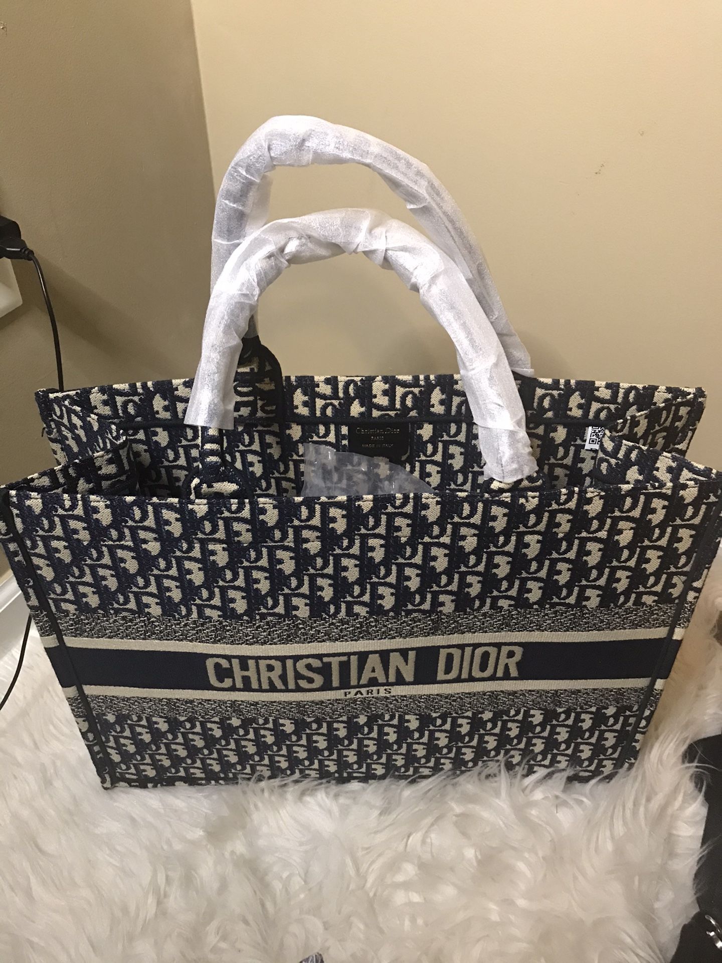 Christian Dior Bag 🛍️