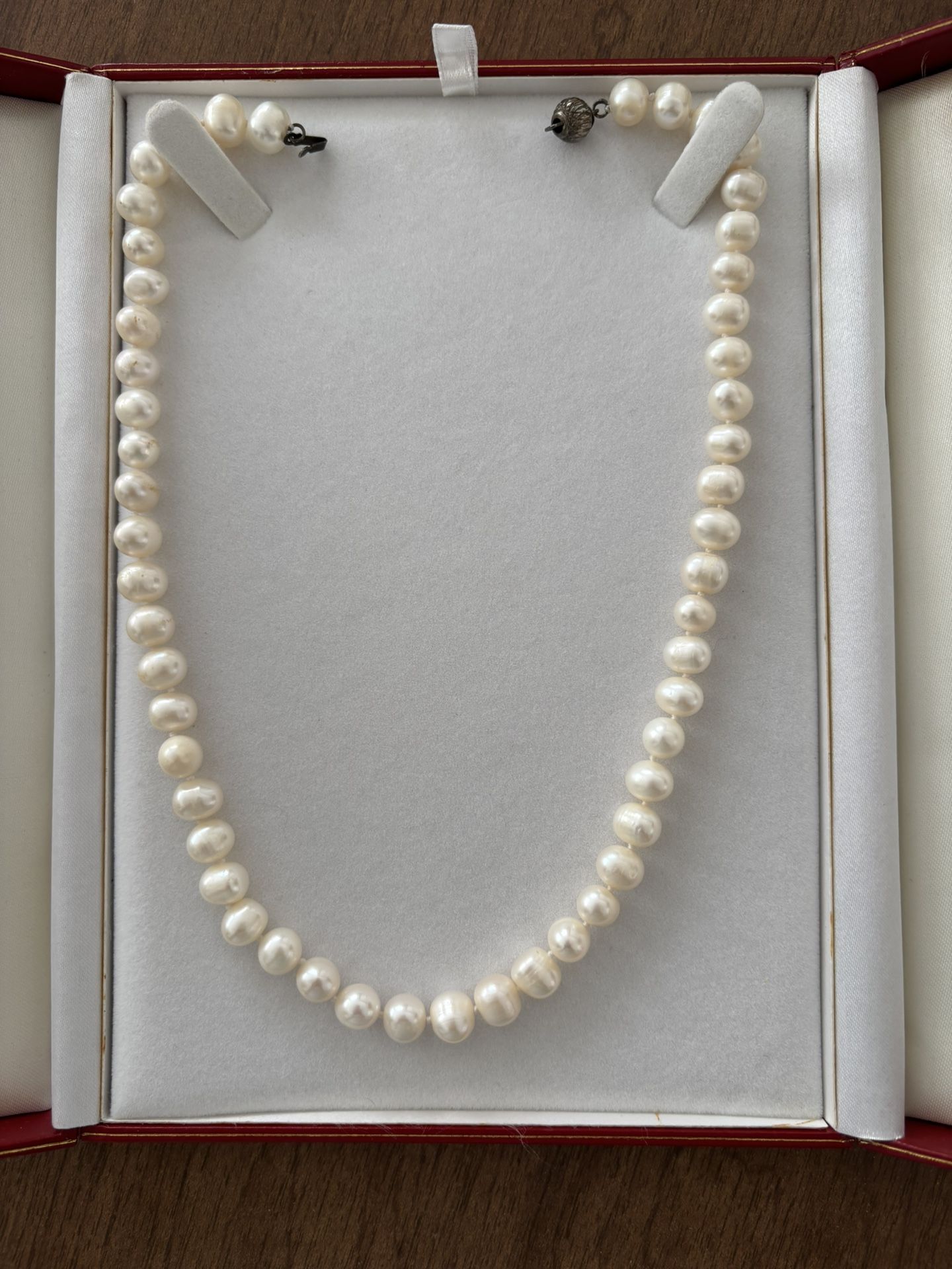 Freshwater Pearl Necklace, Bracelet, And Earring Set
