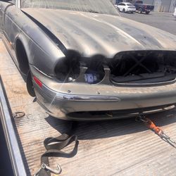 2006 Jaguar XJ8L - Parts For Sale 