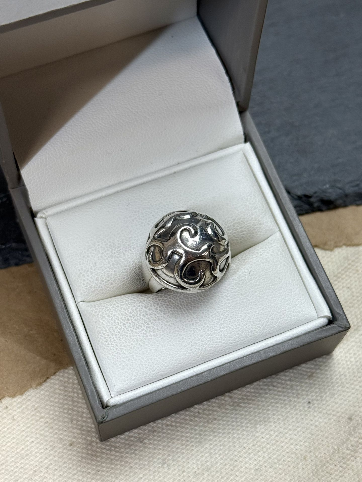 Silpada 925 Sterling Silver Dome Swirl Ring