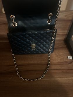 black purse