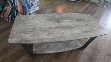 Two-Tier Coffee Table Gray Concrete Look