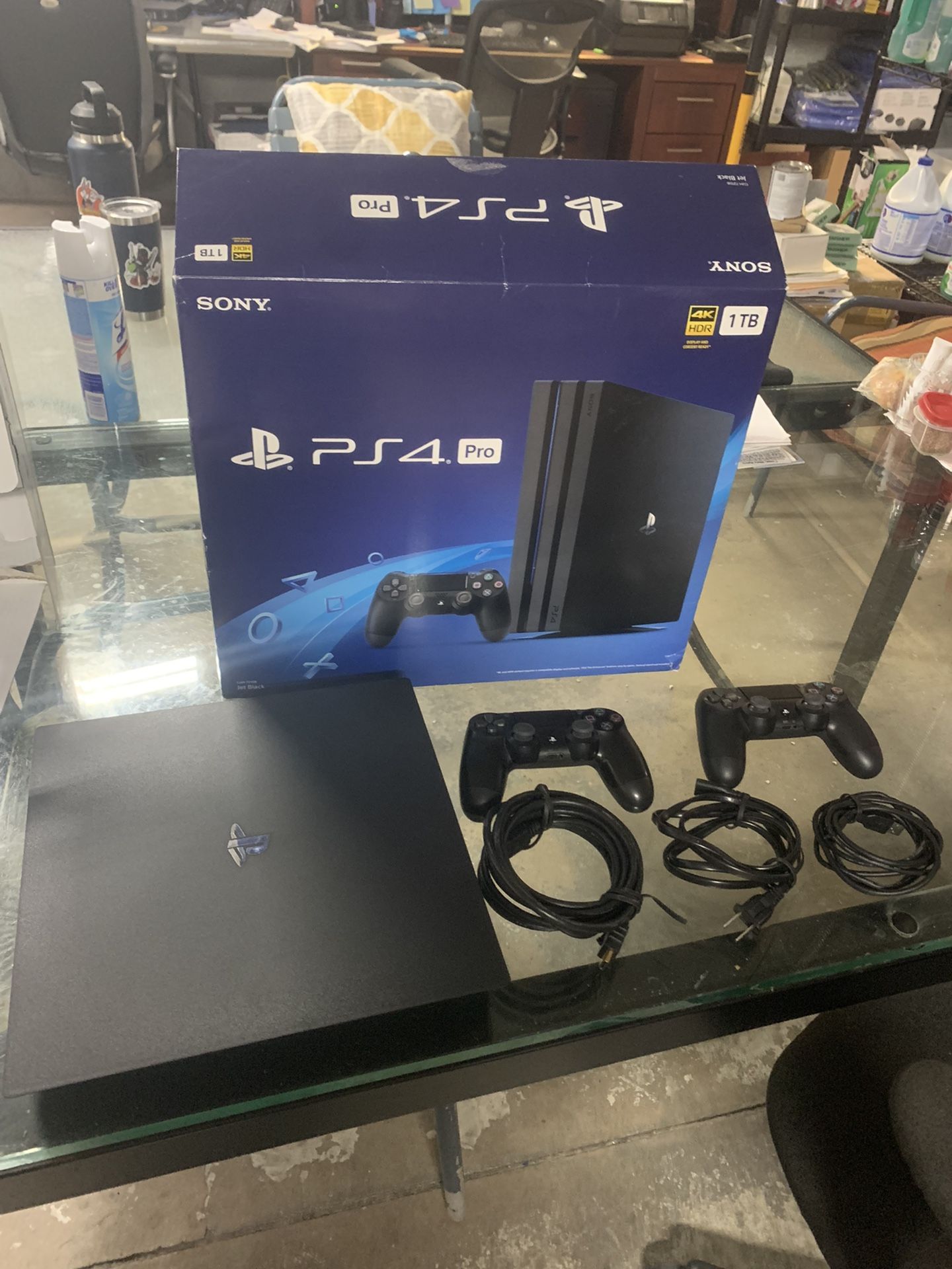 PS4 Pro 