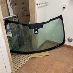 2018 F-150 Genuine Ford Windshield Glass