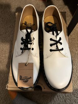 White Doc martens 