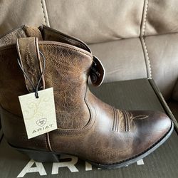 ARIAT Women’s Western Boots Size 8.5