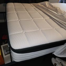 Full Size Mattress  