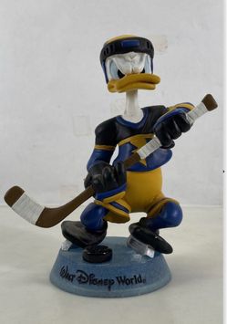 Vintage Walt Disney Donald Duck Ice Hockey Player Bobble Head 7 1/2" Tall