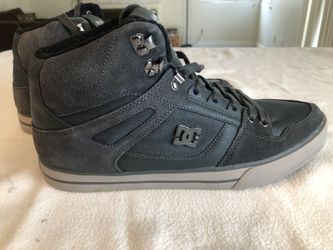 DC High Top Shoes Sz 11.5