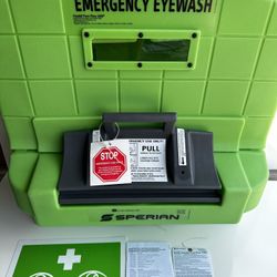 Honeywell Fendall Pure Flow 1000 Emergency Eyewash Station  7gal 15 min Washtime