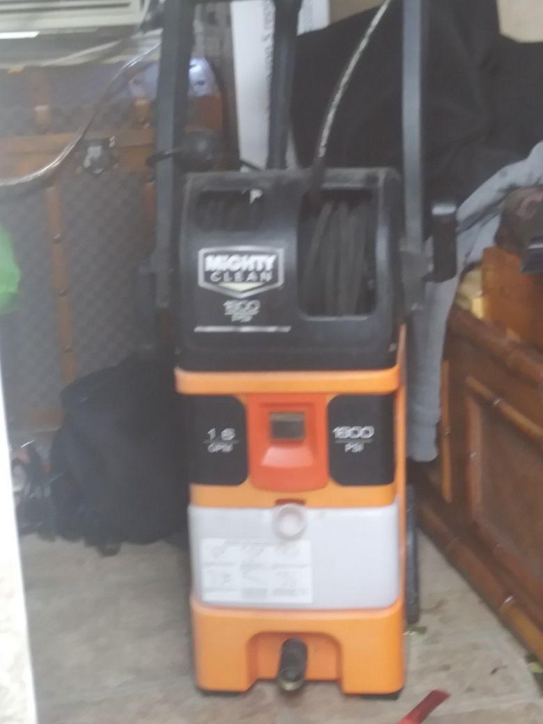 Mighty clean pressure washer