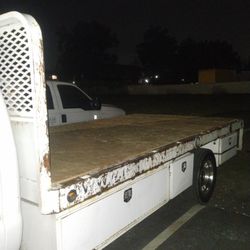 14 foot Flatbed Truck Dully 