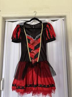 QUEEN OF HEARTS HALLOWEN COSTUME