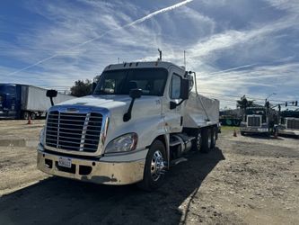 Super 10 Dump Truck