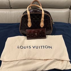 Authentic Louis Vuitton  Vernis  Bag