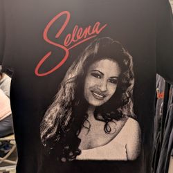 Selena Quintanilla Size Small Graphic T Shirt Black Short Sleeve Concert Apparel Vintage