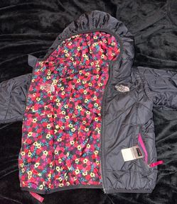 The North Face 3T Reversible Hooded puffer Jacket