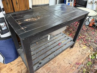 Rolling Table With Sink 