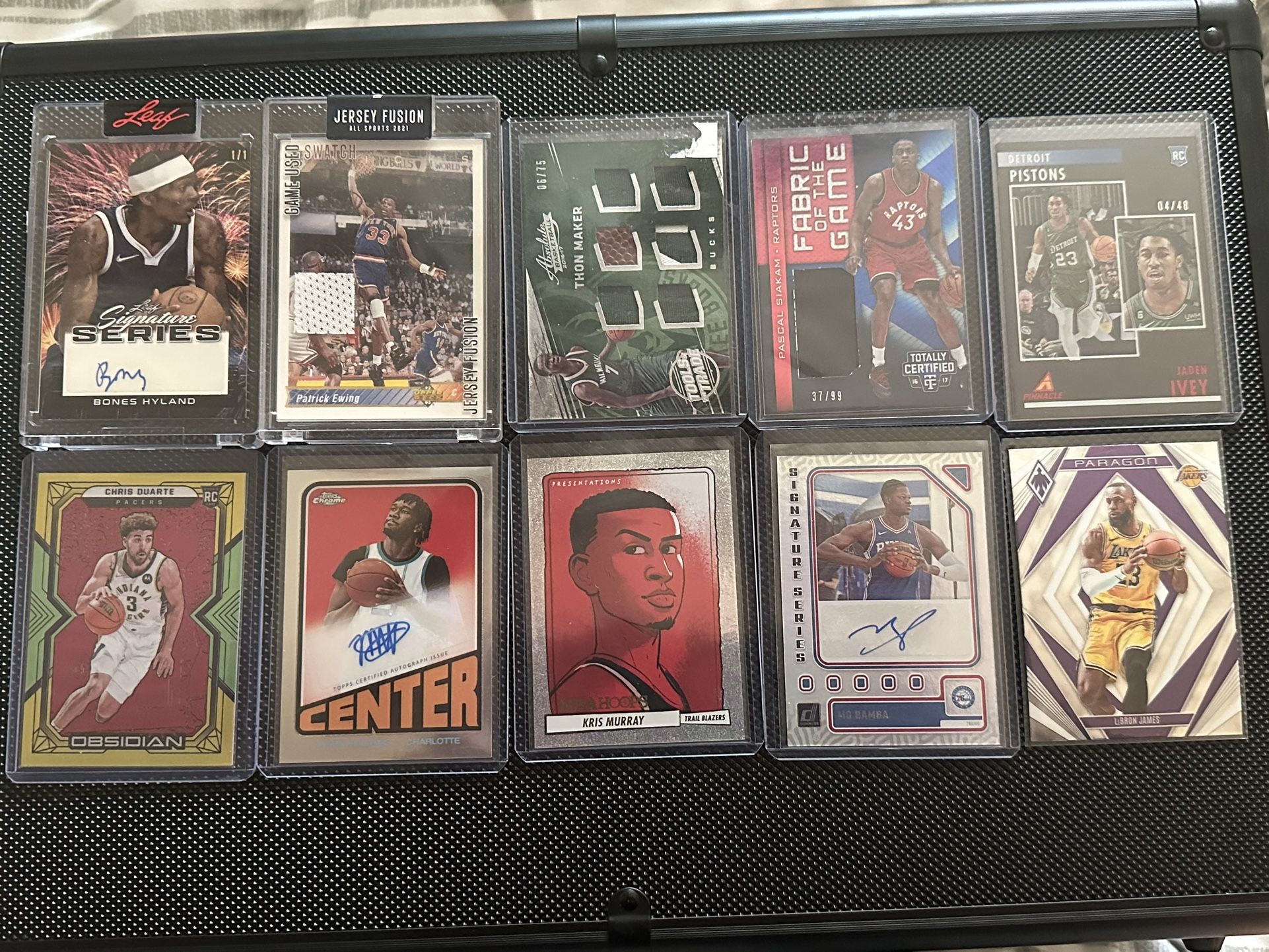 Huge Lot of Basketball Cards