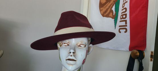 Fedora hat