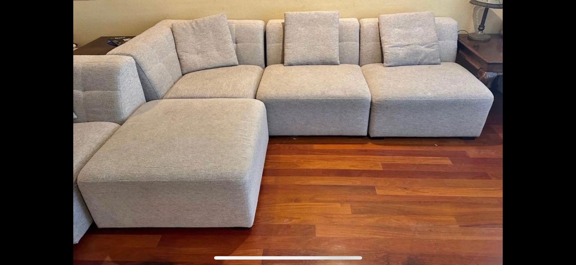 6 Piece Scandanavian Design Reyes Modular Sectional With Ottoman - Pillows Not Included