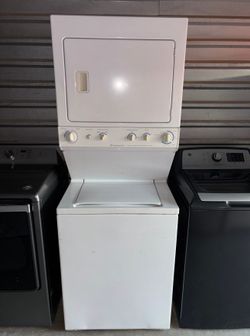 Stacked Frigidaire Washer And Electric Dryer