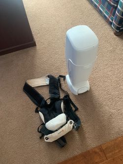 Ergo Baby Infant Carrier and Diaper Genie
