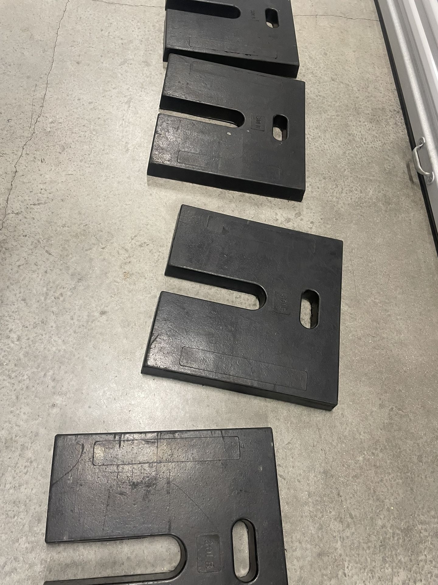 4 pC 30lbs Rubber Weight 
