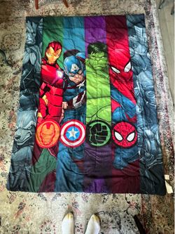Marvel Avengers twin comforter+ comic/ con 2018 totes bundle