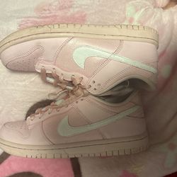 Nike Dunk Low Prism Pink