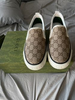 Gucci Size 9