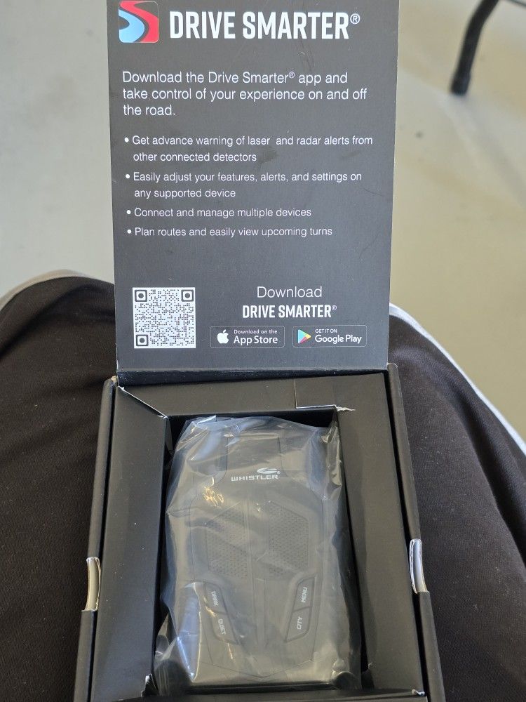 Cobra RAD 480i Connected Radar Detector, Long Range, Bluetooth, Front & Rear Detection + CarPlay