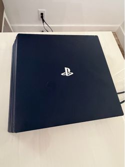 PS4 Pro with free game and controller