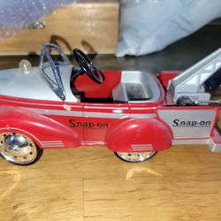 Snap On Toy Tow Truck 