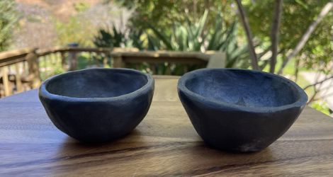 Handmade Ceramic Bowls 🖤