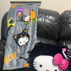Hello Kitty Halloween Blanket And Pillow Bundle 