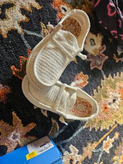 Hey dude Wendy frayed canvas Snow White size 6m in woman