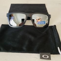 New Polarized Metal Oakley Holbrook