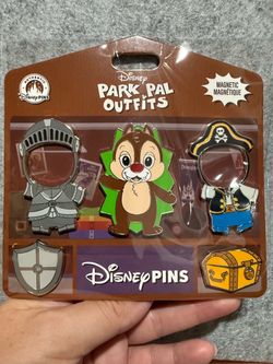 Disney Park Pal Outfits Pins (Dale, Mickey, Donald, and Chip)