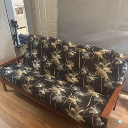 Wood Futon Couch/Bed