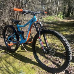 2019 Knolly Fugitive Mountain Bike