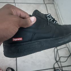 Supreme Air Forces Black Size 11