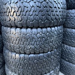 SET BFGOODRICH ALL-TERRAIN KO2 (4) 35 X 12.50 R18 Lt 