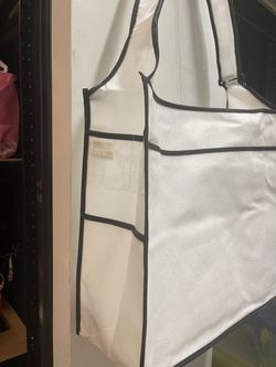 White reusable tote bags