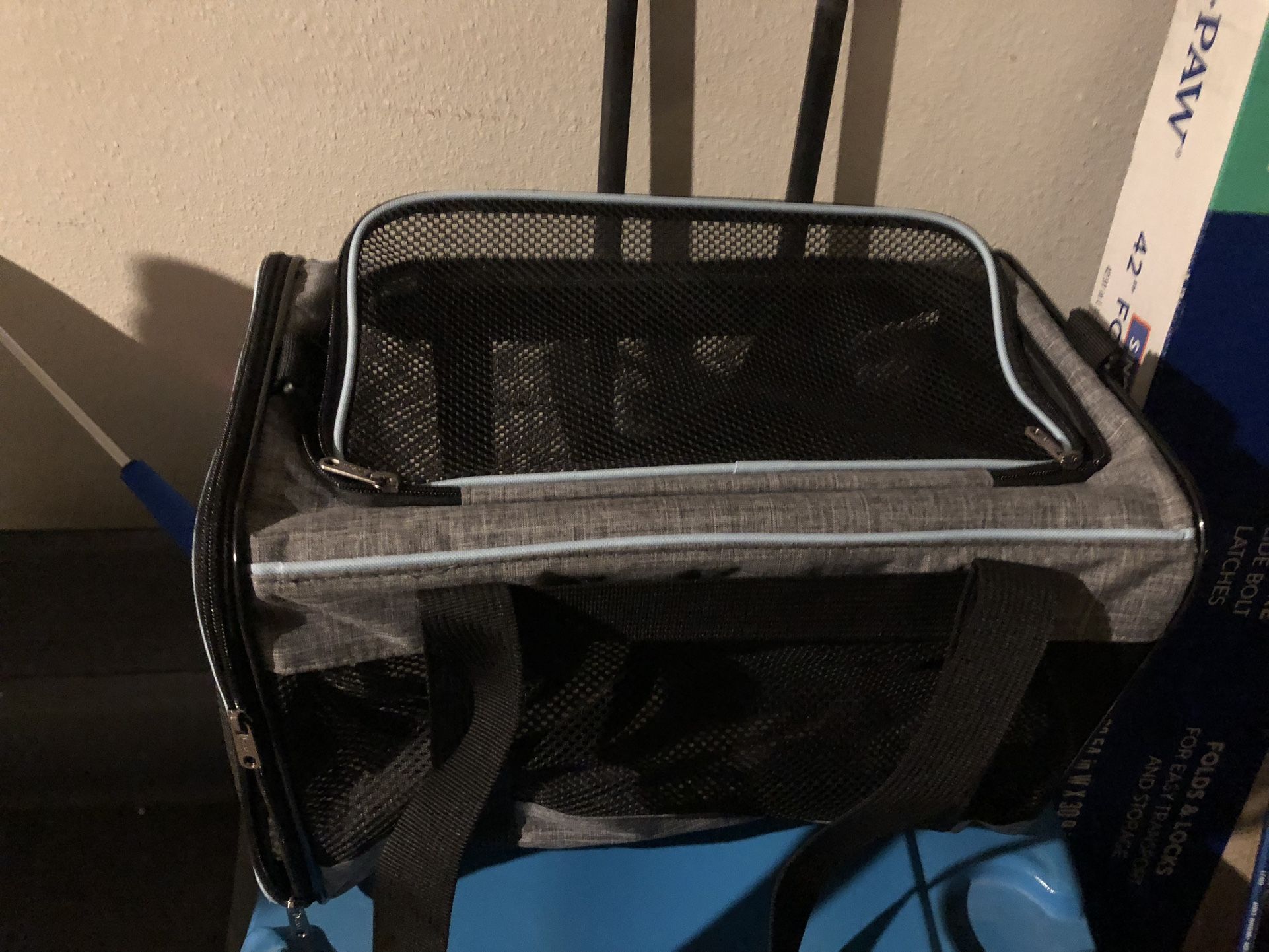 Pet Carrier 