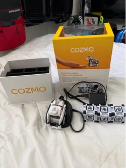 Cozmo robot collection great condition